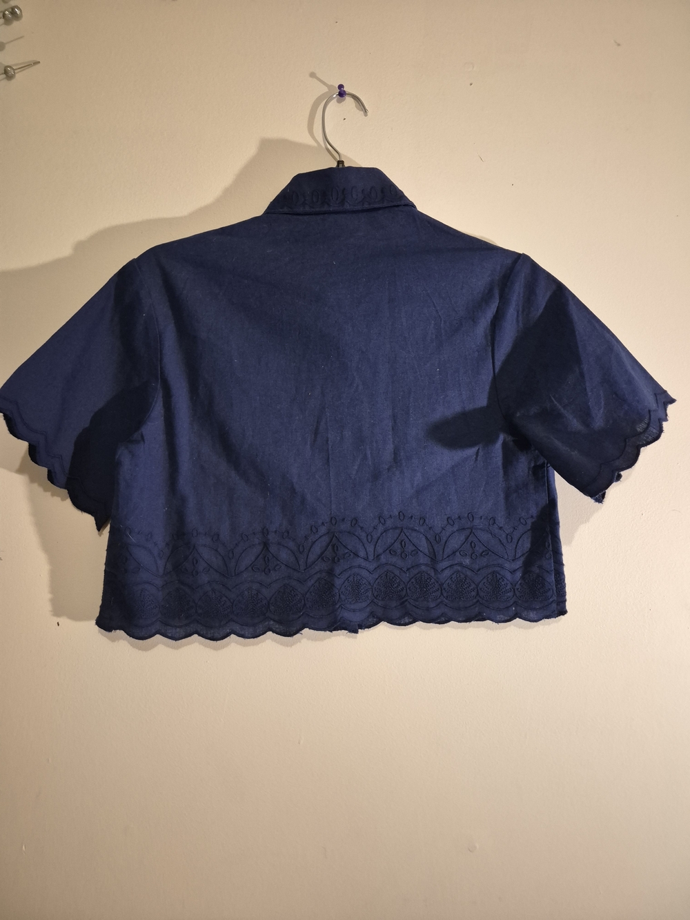 Roller Rabbit Navy Blue Cropped Button-Front Top - Picture 3 of 3